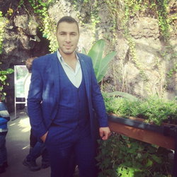 Özgür