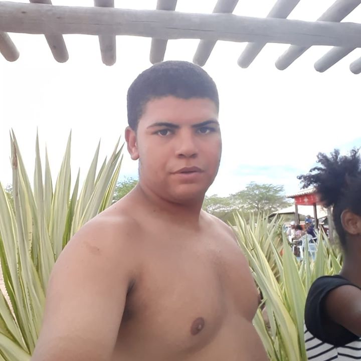 Carllos