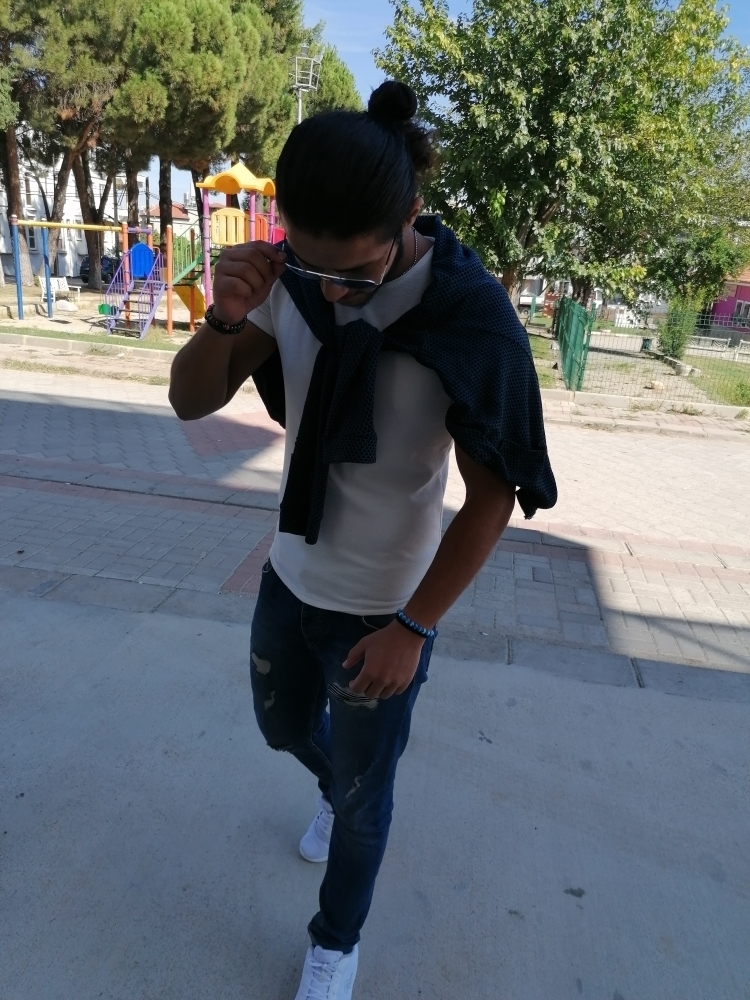 Hüseyin
