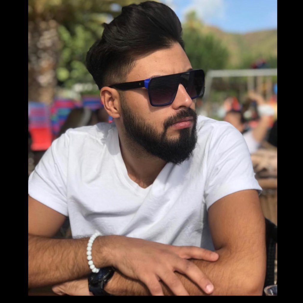 Ali