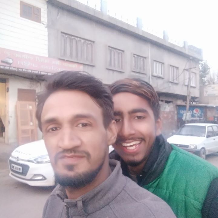 DhaNd