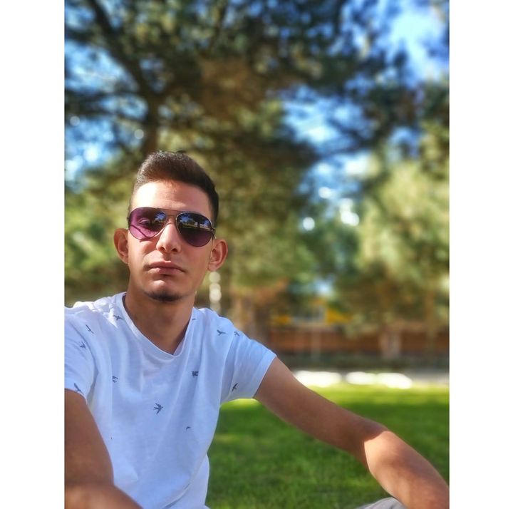 Ali