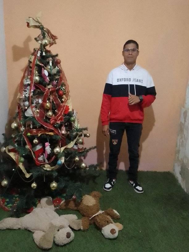 José
