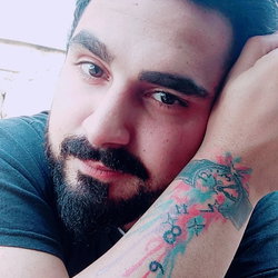 Özgür