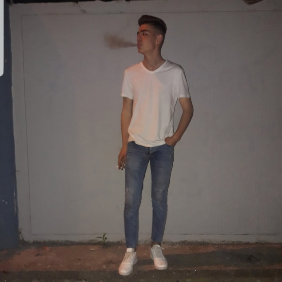 Ali