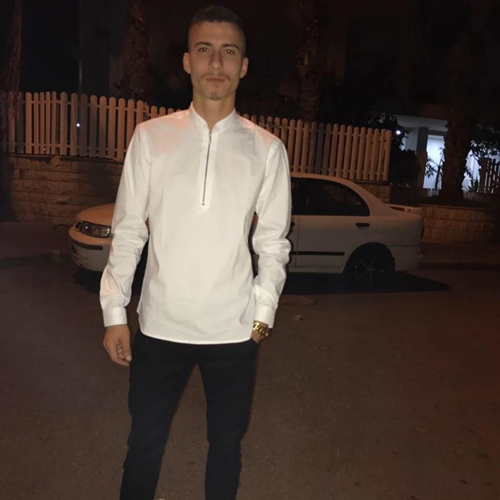 מוטי