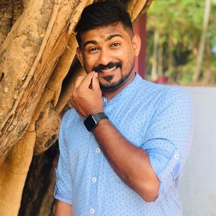 Dr-Vyas