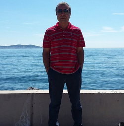 Hüseyin