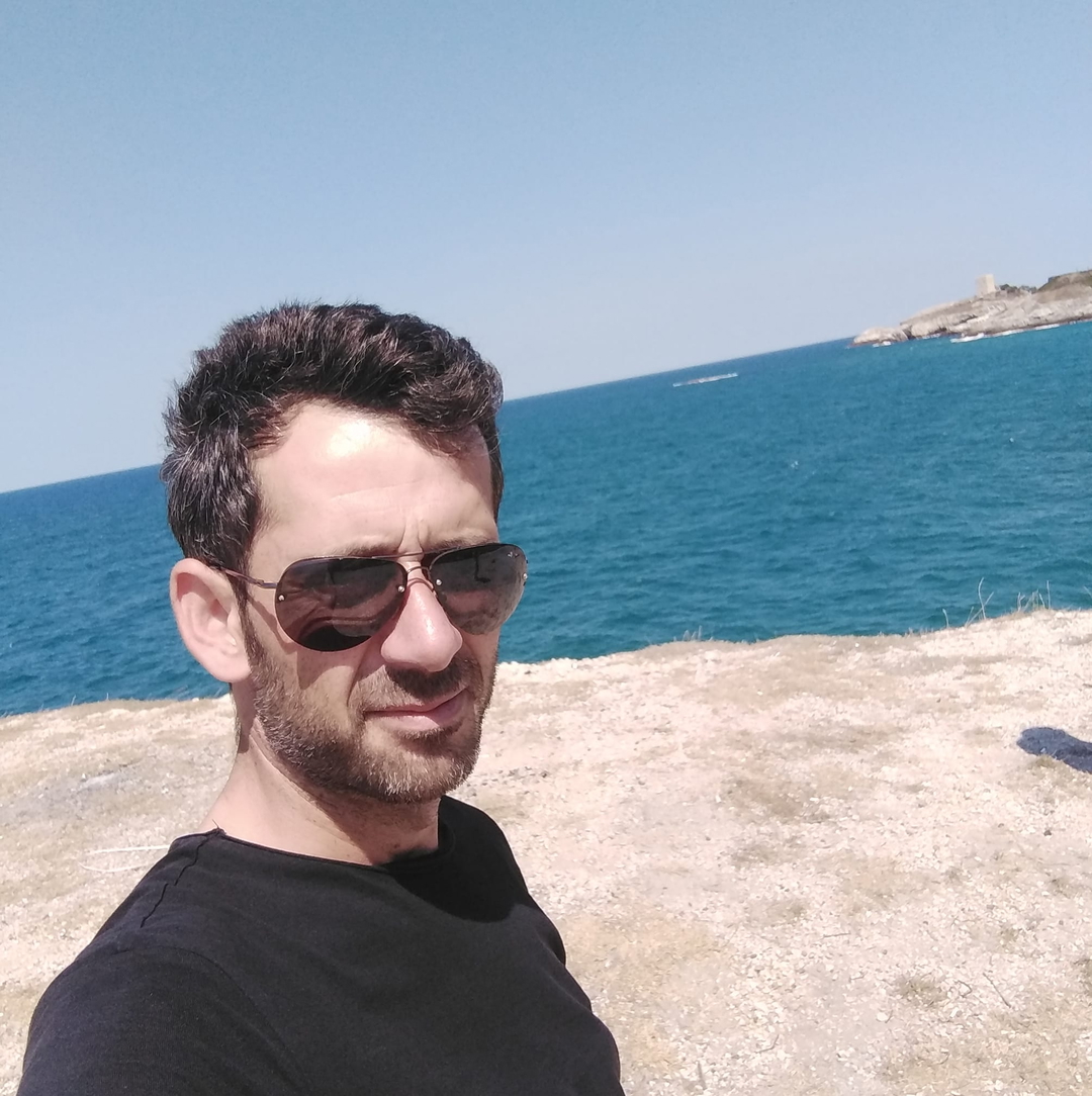 Hüseyin