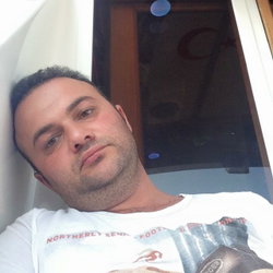 Özgür