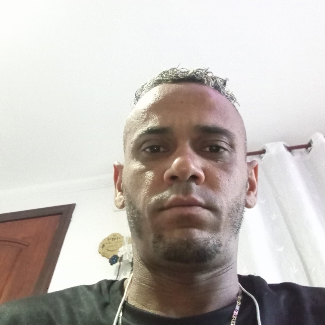 Charlesrufino