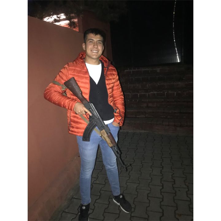 Veli