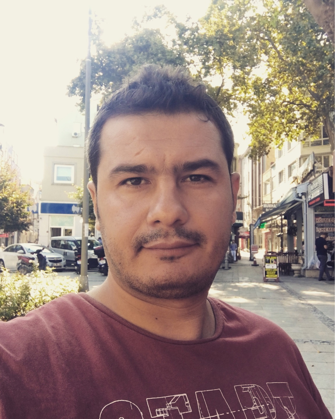 Ali