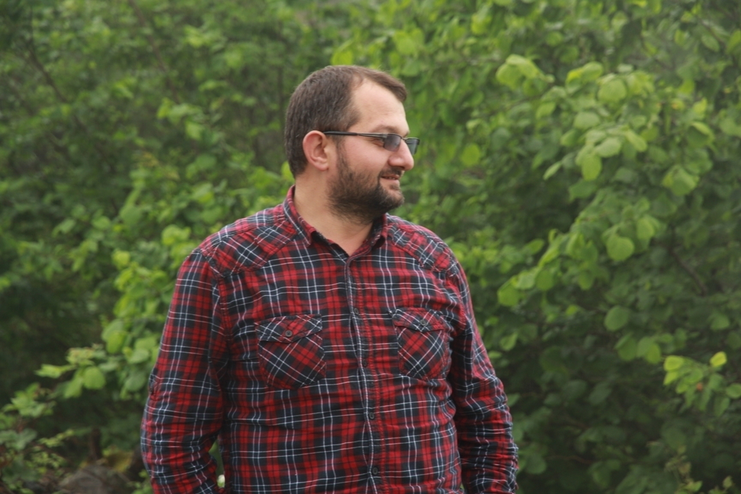 Sarı
