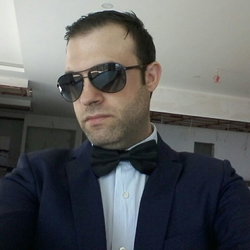 Nikoliaids