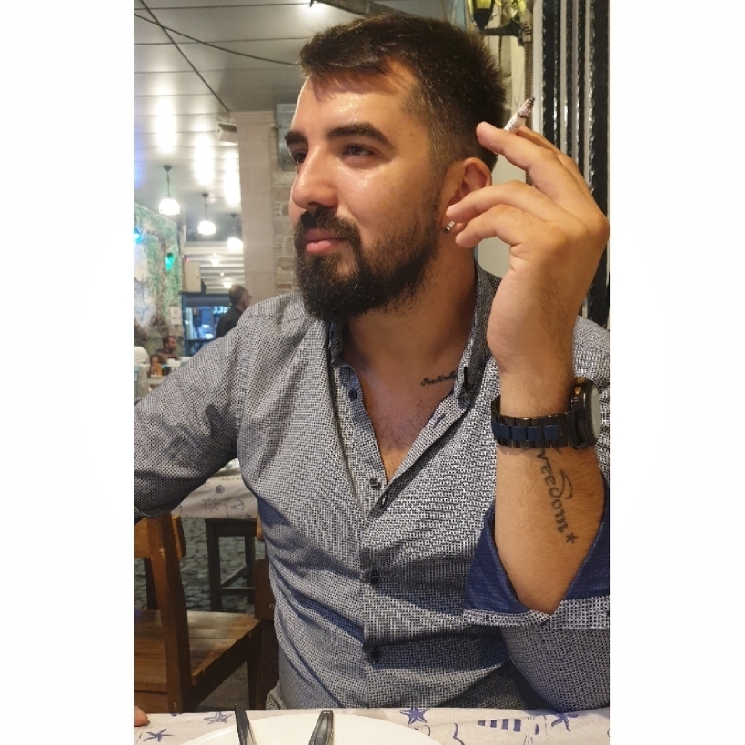 Özgür