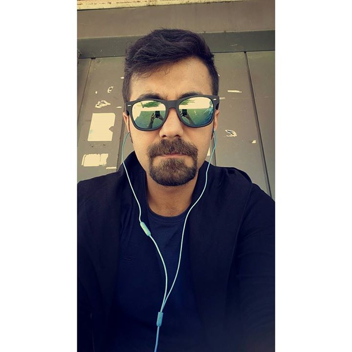 Ali