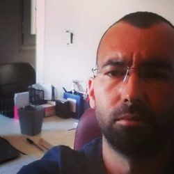 Hüseyin