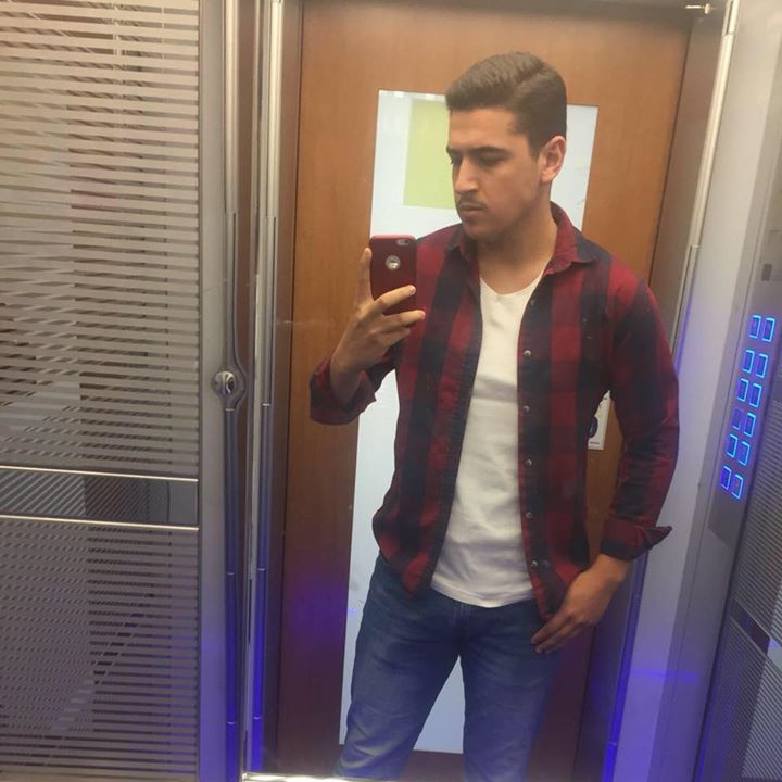 Sezer