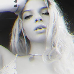 Zoe