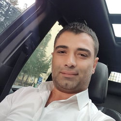 Ali