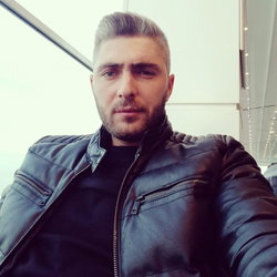 Özgür