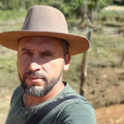João