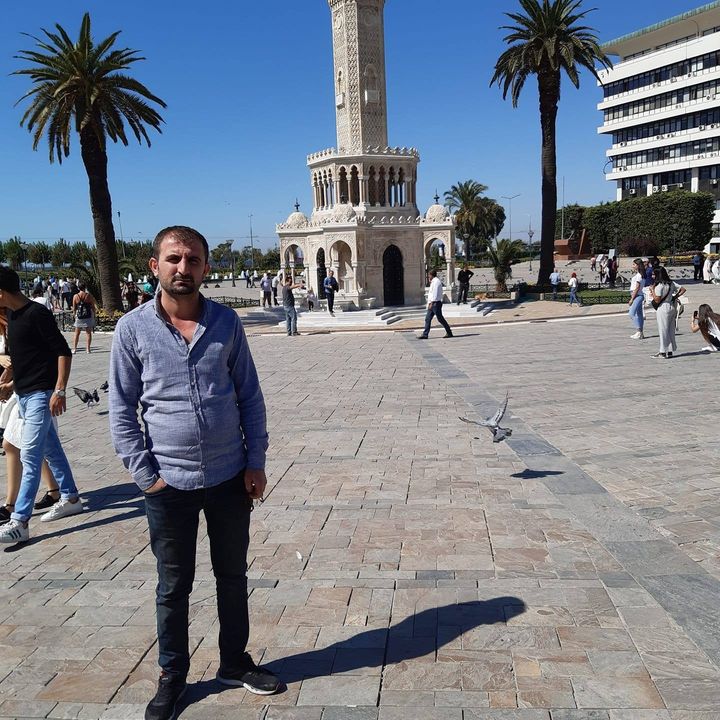Özgür