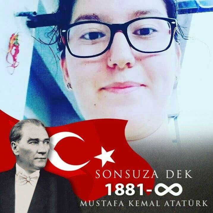 Gülümser