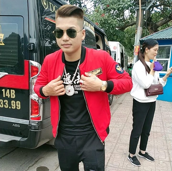 Nhỏ