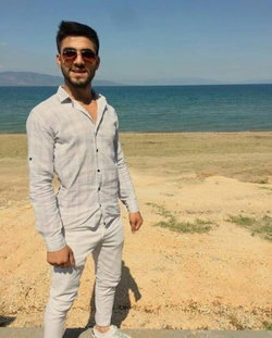 Sezer