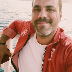 Hüseyin
