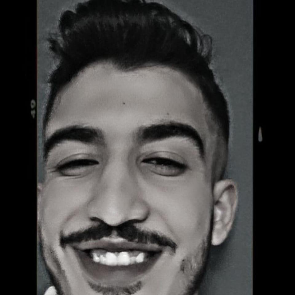 Ali