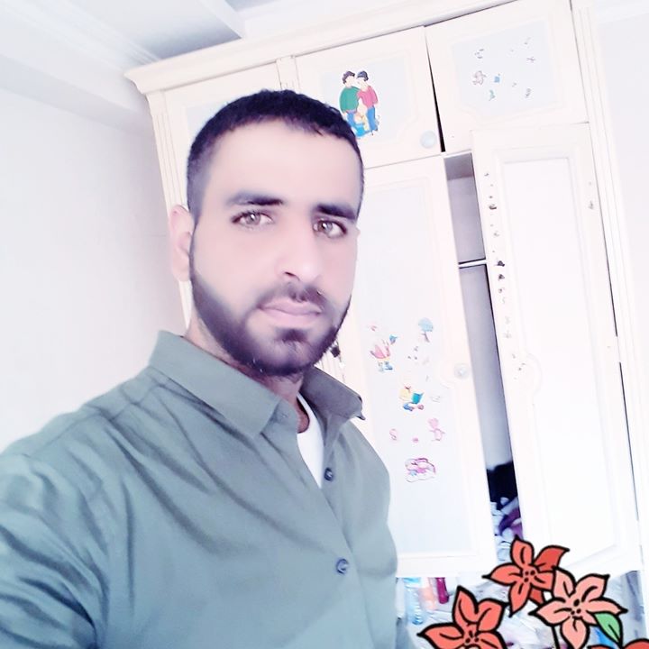 مصطفى