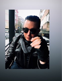 Özgür