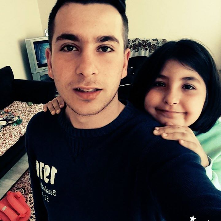 Enis