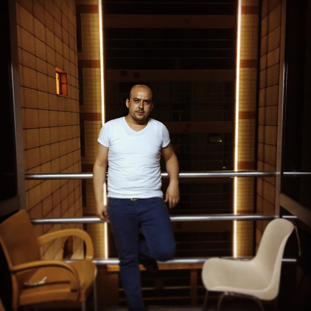 Özgür