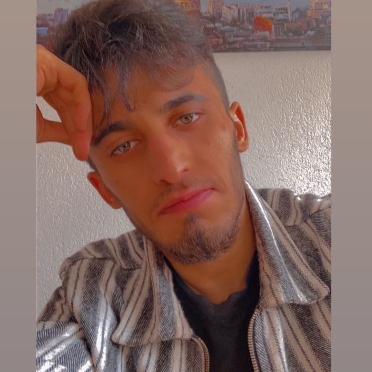 Özgür