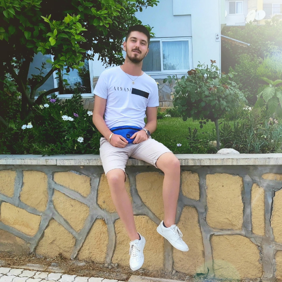 Yaşar