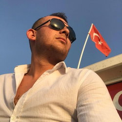Aksoylardan