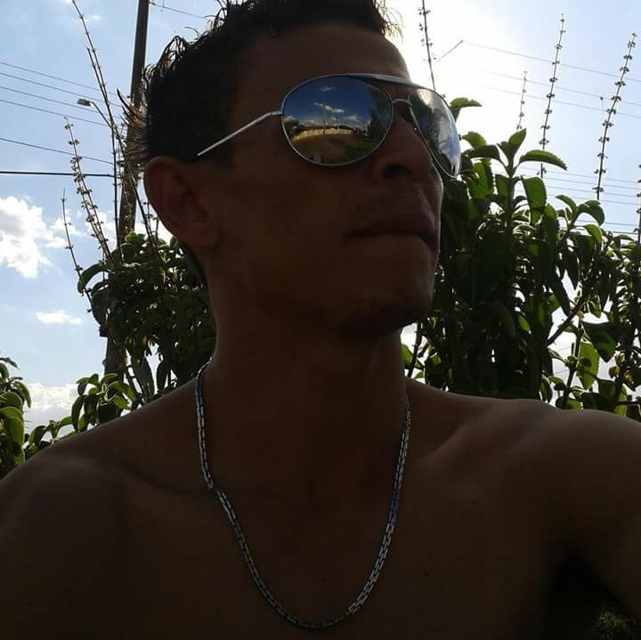 Junior