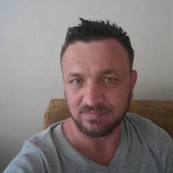Özer
