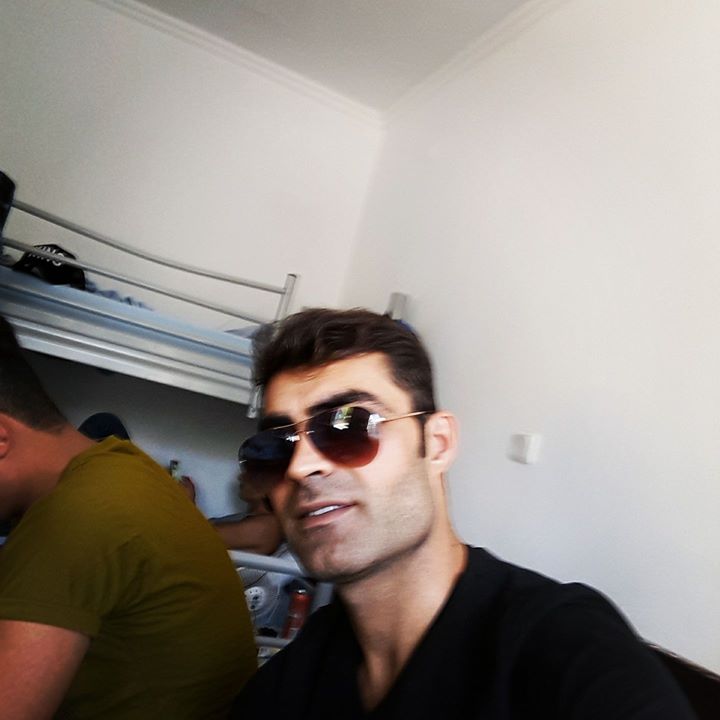 Ali