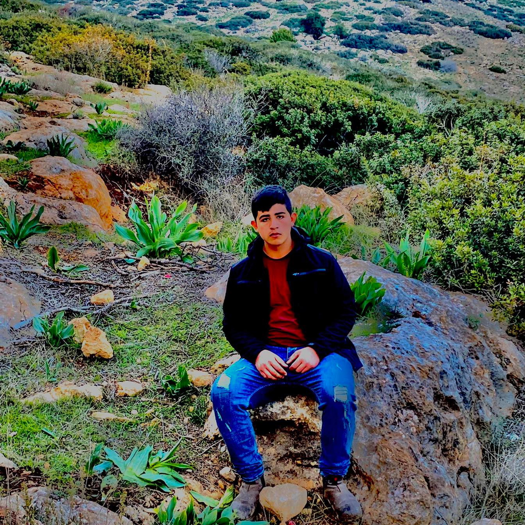 نور