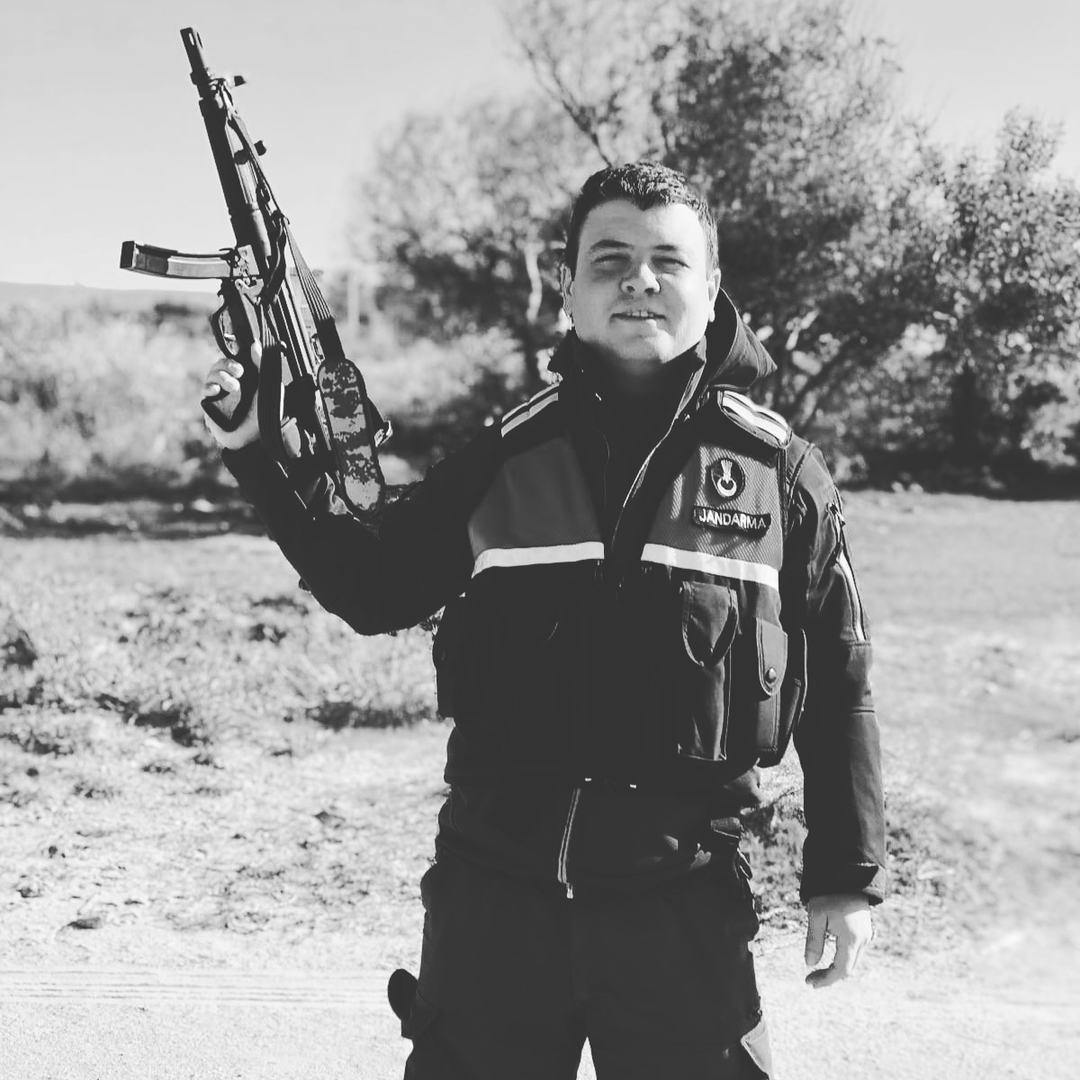 Özgür