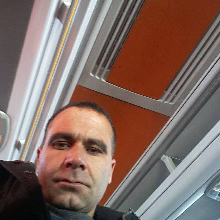 Ali