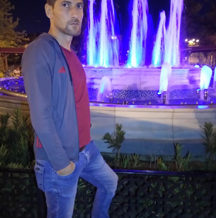عدنان