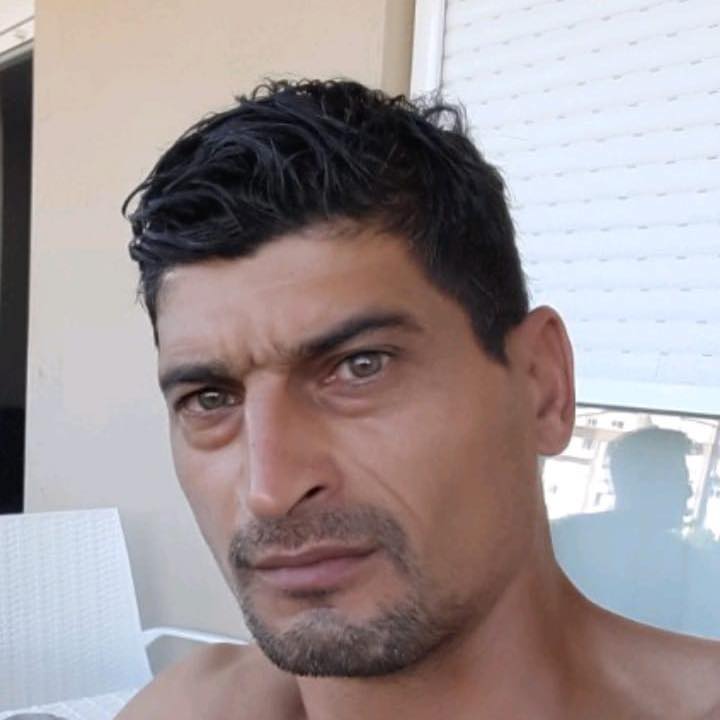 Özgür