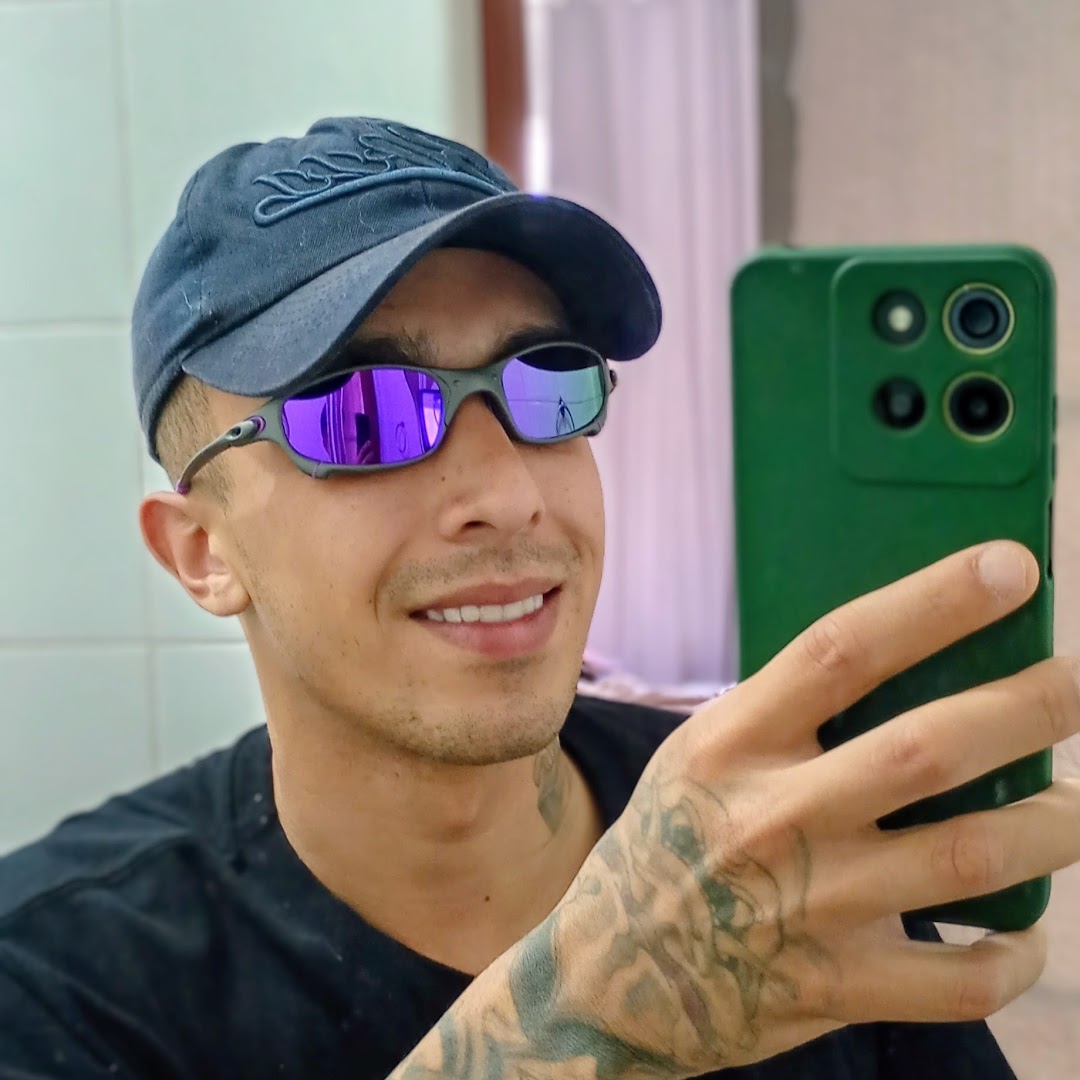 Gustavo