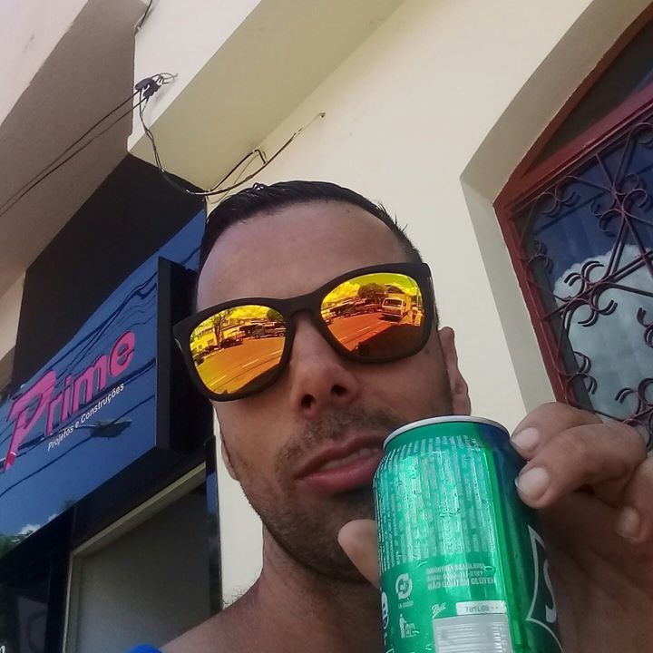 Denis